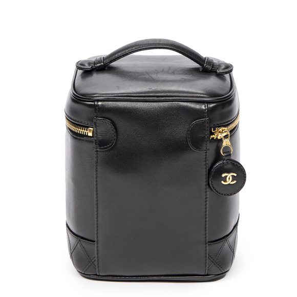 Chanel CC Tall Vanity Case - Picture 5 of 8